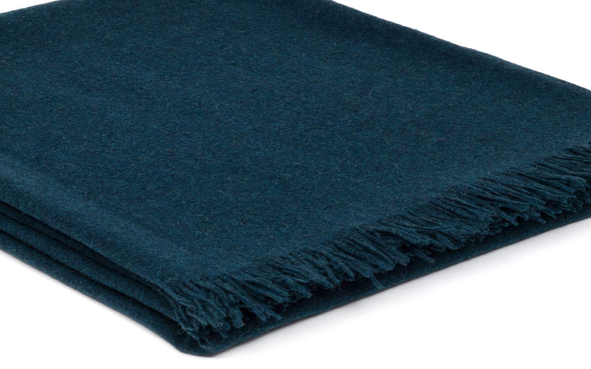 MrsMe throw Aeon Steelblue wool cashmere detail 1920x1200